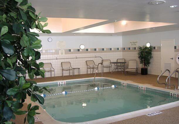 מלון סאות' פורטלנד Courtyard Portland Airport מראה חיצוני תמונה